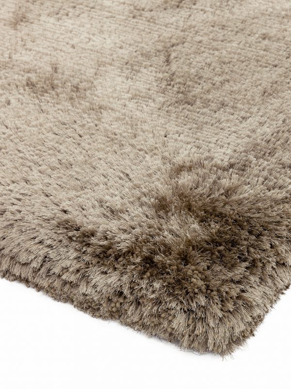 Asiatic Plush Taupe